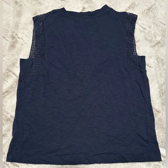 Evereve Penelope Eyelet Trim Tank - Picture 12 of 12